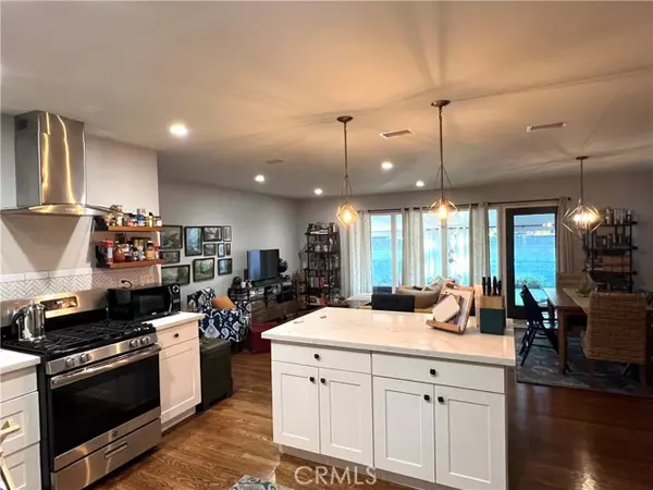 Long Beach, CA 90815,6110 E Walton