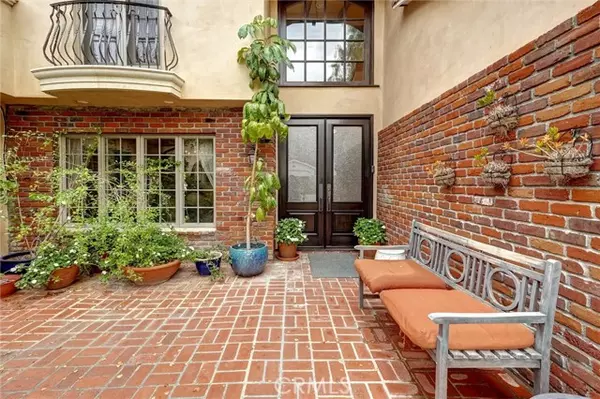 Tarzana (los Angeles), CA 91356,4751 Topeka