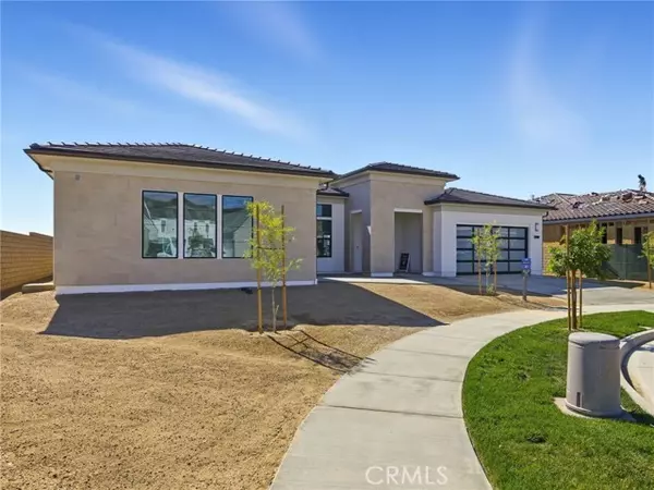 Valencia (santa Clarita), CA 91354,24150 W Corte Zafiro