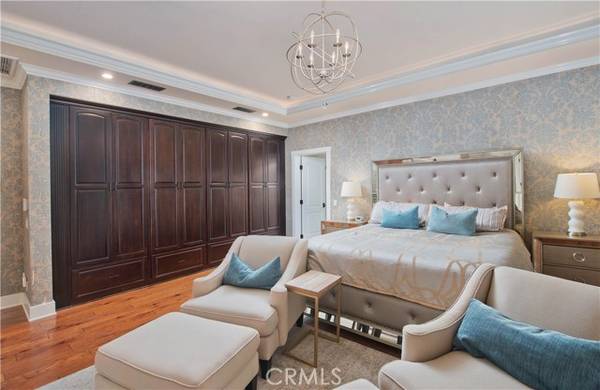 16426 Knollwood Drive, Granada Hills (los Angeles), CA 91344