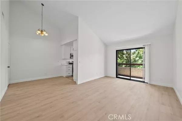 Canyon Country (santa Clarita), CA 91387,27279 Sarabande Lane #250