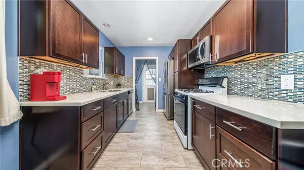 Reseda (los Angeles), CA 91335,7315 Ariel