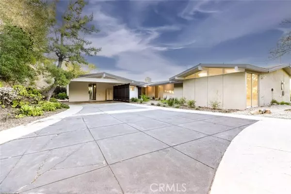 5260 Gould Avenue, La Canada Flintridge, CA 91011