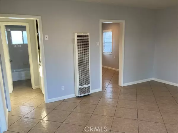 Lancaster, CA 93535,43442 6th