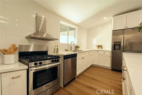 Sylmar (los Angeles), CA 91342,13670 Garrick Avenue