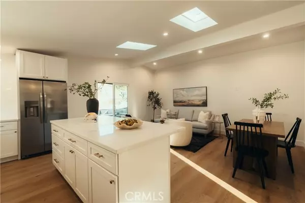 Sylmar (los Angeles), CA 91342,13670 Garrick Avenue