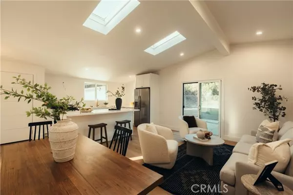 Sylmar (los Angeles), CA 91342,13670 Garrick Avenue