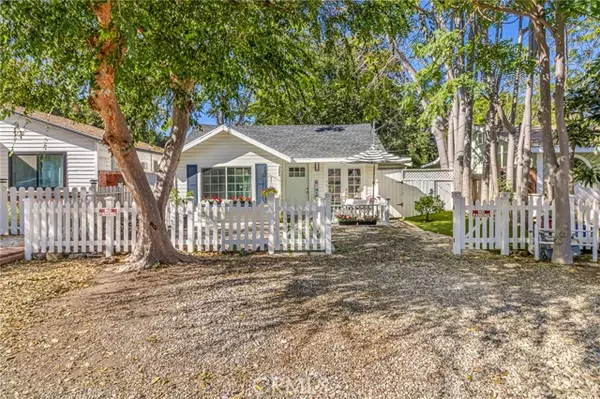 Thousand Oaks, CA 91362,2884 Crescent-Way Thousand Oaks Way