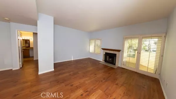 Sherman Oaks, CA 91401,5420 Sylmar Avenue #105