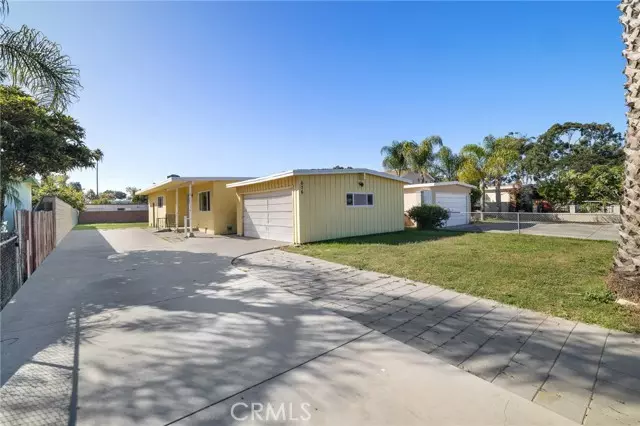 676 E Scott Street, Port Hueneme, CA 93041