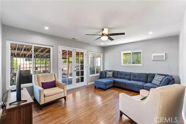 North Hollywood (los Angeles), CA 91605,13069 Strathern Street