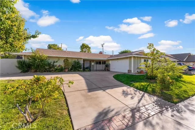 43605 Lively, Lancaster, CA 93536