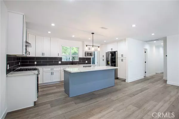 Reseda (los Angeles), CA 91335,19503 Cantara Street