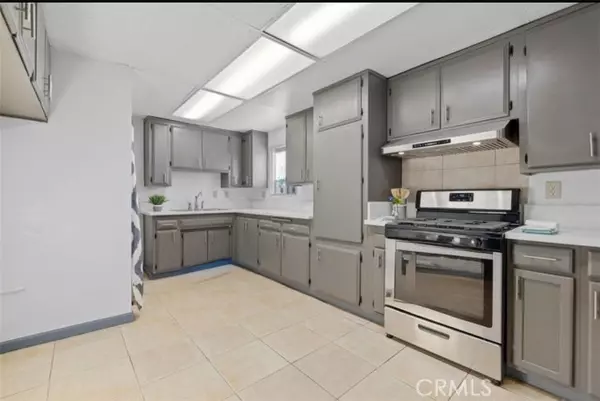 Lancaster, CA 93535,467 E Lingard