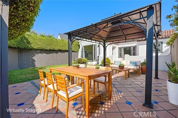 Los Angeles, CA 90046,732 N Crescent Heights