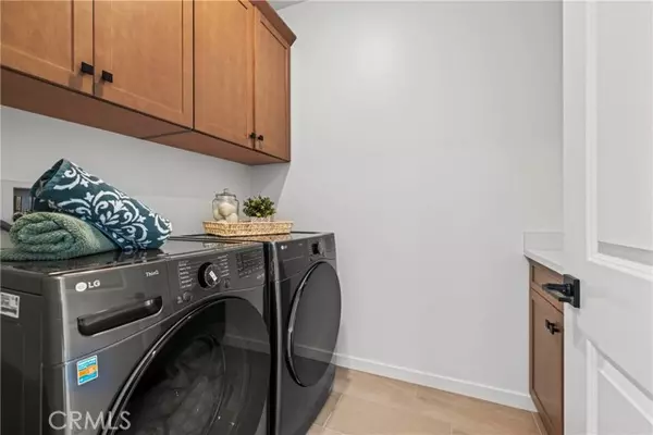 Castaic, CA 91384,28528 Wildflower Terrace