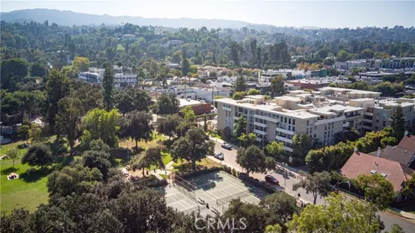 Encino (los Angeles), CA 91316,4949 Genesta Avenue #308