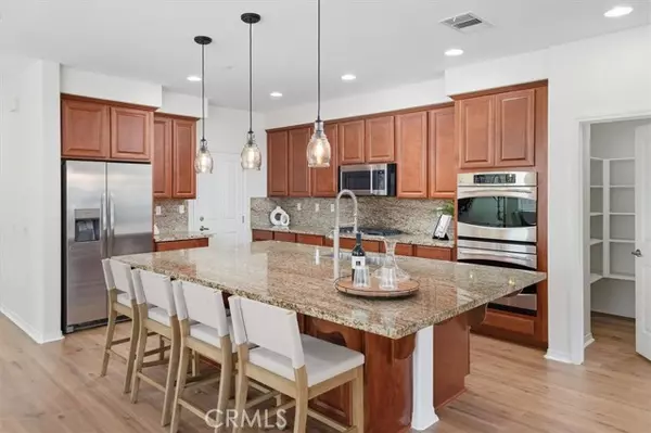 Valencia (santa Clarita), CA 91354,24509 Rosette Lane