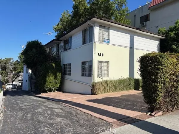 143 N Commonwealth, Los Angeles, CA 90004