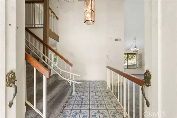 Saugus (santa Clarita), CA 91390,28647 Visco Court