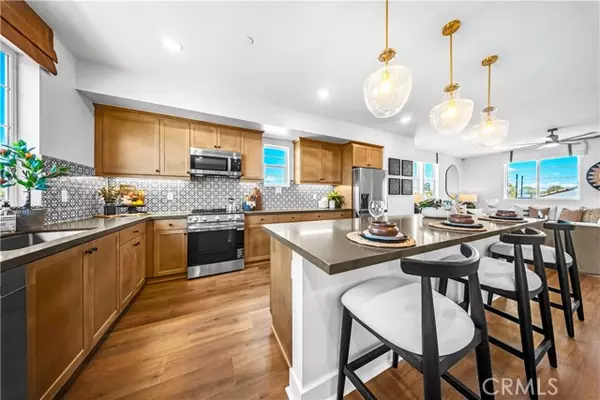 2861 Via Descanso, Camarillo, CA 93012