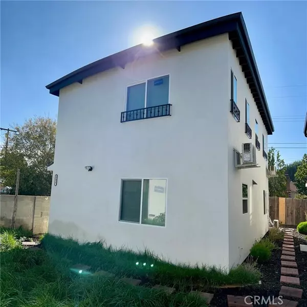 18654 Runnymede St. 1/2, Reseda (los Angeles), CA 91335