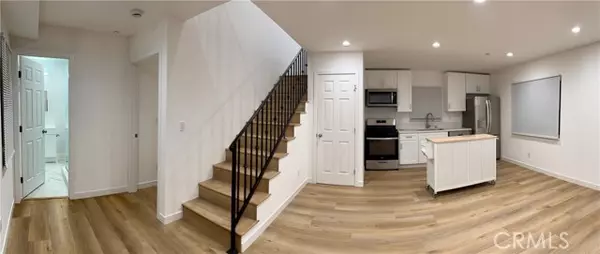 Reseda (los Angeles), CA 91335,18654 Runnymede St. 1/2