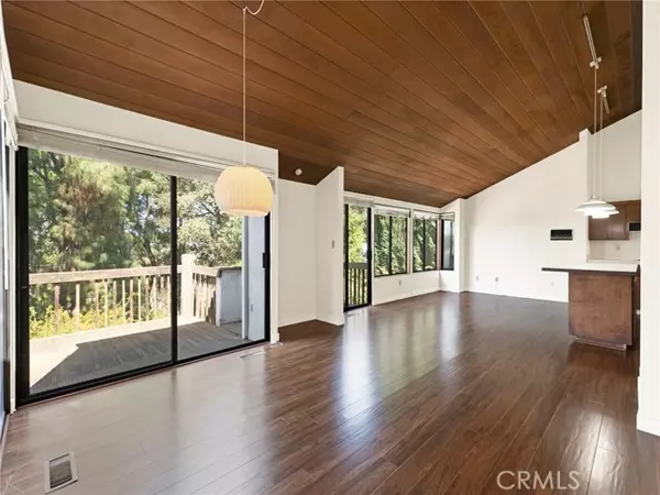 Woodland Hills (los Angeles), CA 91364,4140 Cachalote Street