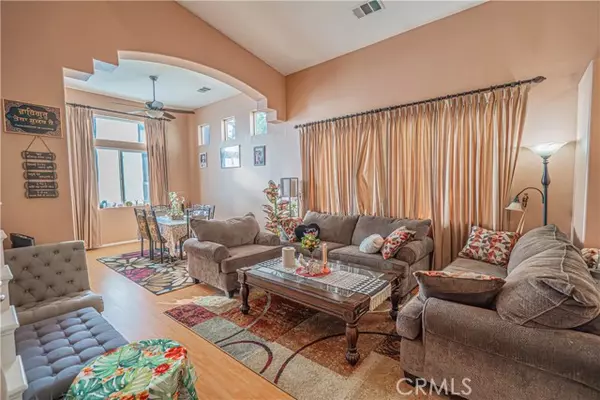 Canyon Country (santa Clarita), CA 91387,17740 Sweetgum