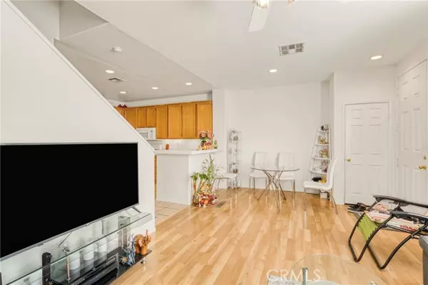 Saugus (santa Clarita), CA 91350,22754 Little Fall Court