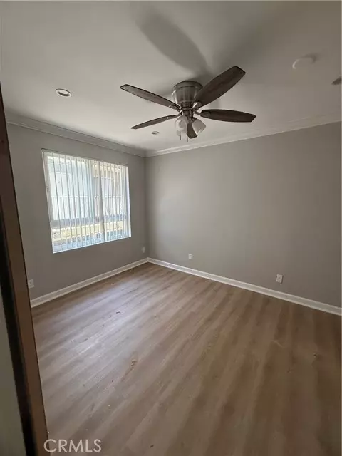 North Hollywood (los Angeles), CA 91602,10900 Blix #4