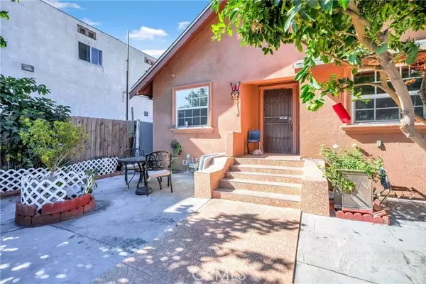 Los Angeles, CA 90011,5307 Compton Avenue