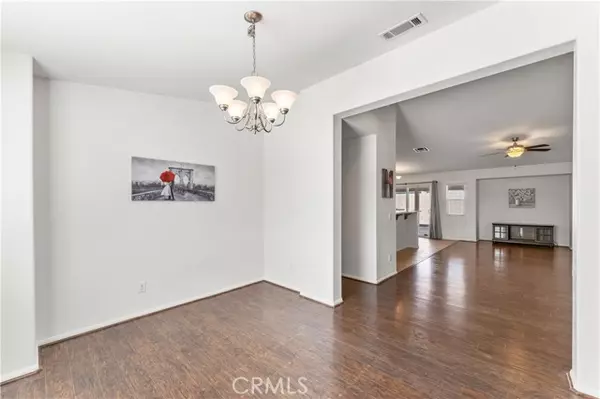 Rosamond, CA 93560,3319 Gemstone