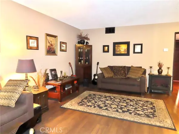 Sylmar (los Angeles), CA 91342,13080 Dronfield ave #80