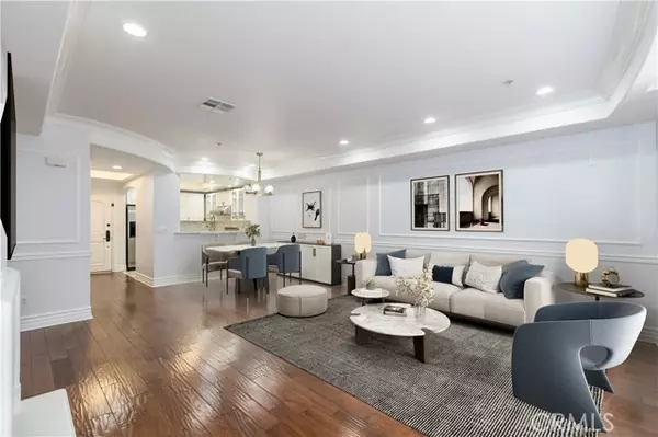 Studio City (los Angeles), CA 91604,12026 Hoffman Street #302