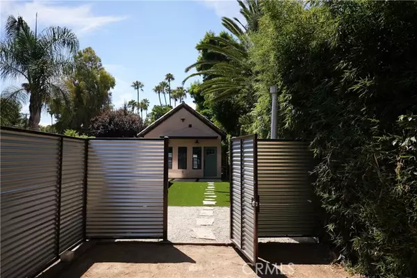 Tarzana (los Angeles), CA 91356,6009 Melvin Avenue