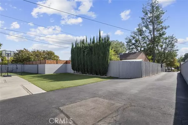 Granada Hills (los Angeles), CA 91344,17843 Horace Street