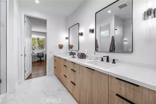 25527 Hamilton Court, Calabasas, CA 91302