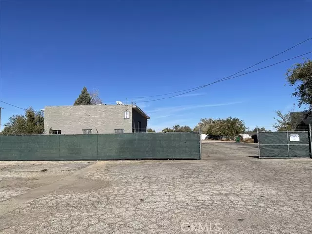3311 E Avenue I, Lancaster, CA 93535