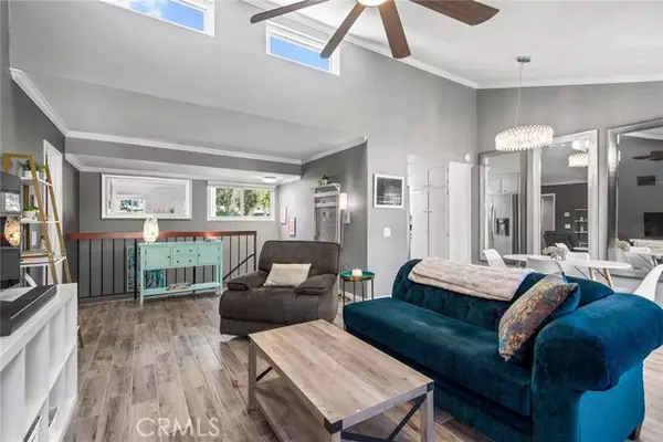 Simi Valley, CA 93063,6458 Twin Circle Lane 3