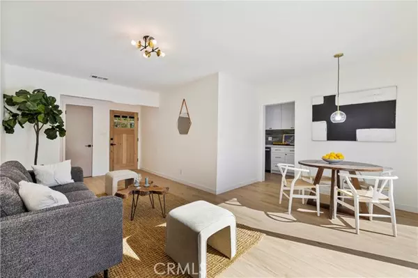 Winnetka (los Angeles), CA 91306,20156 Bassett