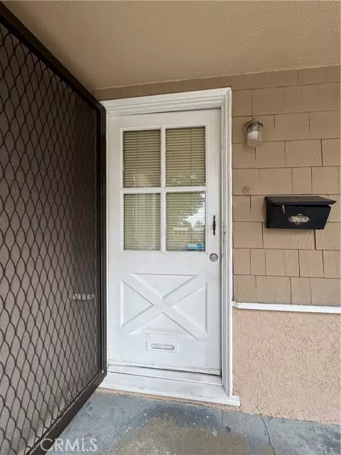 Reseda (los Angeles), CA 91335,7044 Bertrand