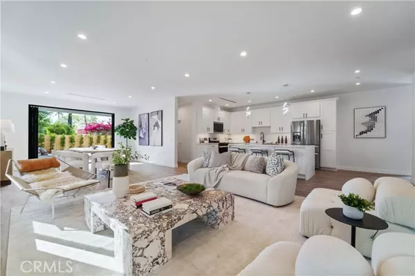 Reseda (los Angeles), CA 91335,7717 Jamieson Avenue