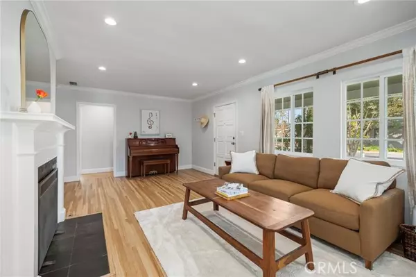 Los Angeles, CA 91406,16600 Gilmore Street