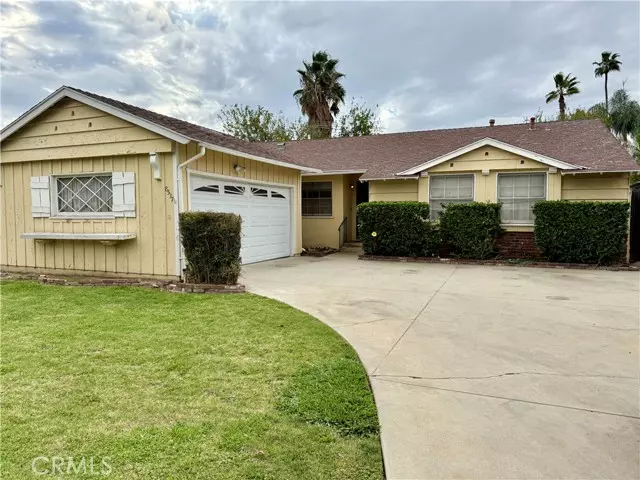 North Hills (los Angeles), CA 91343,8537 Langdon Avenue