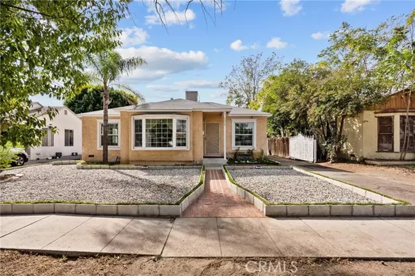 Arleta (los Angeles), CA 91331,8829 Zeiler Avenue