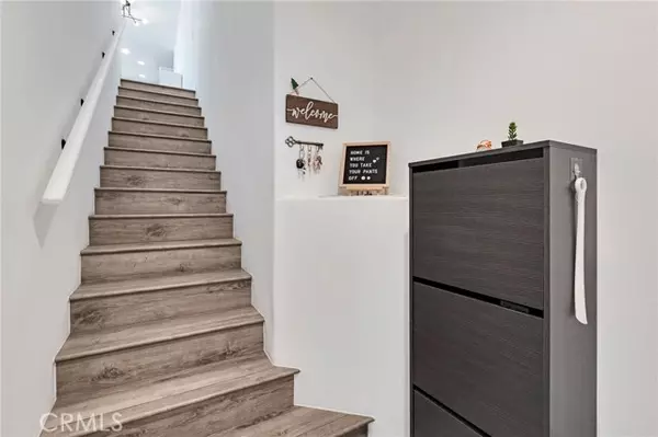 Anaheim, CA 92808,922 S Country Glen Way