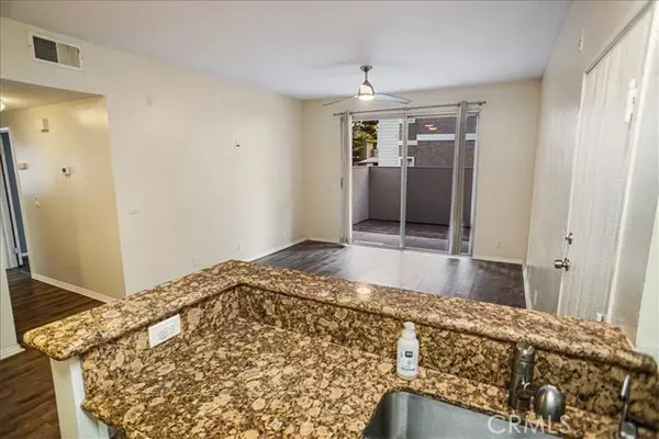 Saugus (santa Clarita), CA 91350,27646 Susan Beth Way