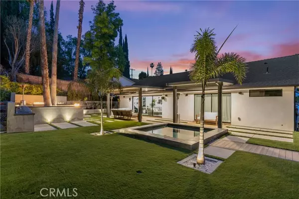 West Hills (los Angeles), CA 91307,7127 Forest Hills Road