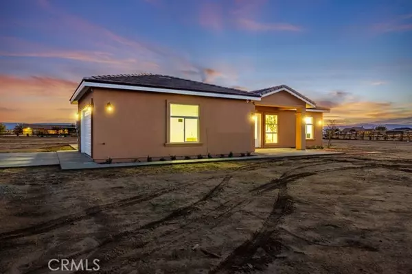 Lancaster, CA 93536,7214 W Avenue A-6